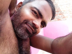 Maya Mandev from India gets her yam-sized booty