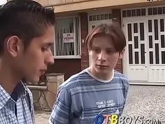 Latino cube dangles his buddy's pain in the neck